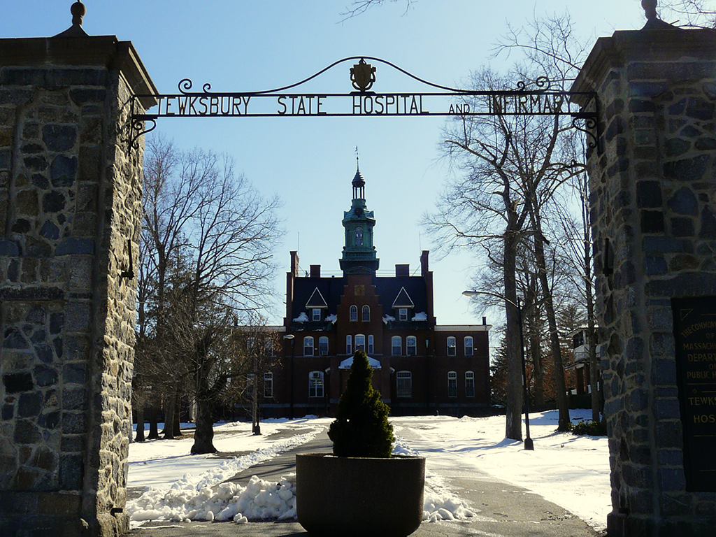 Entrance to Tewksbury State Hospital. Click on the arrow on the right to see more of Tewksbury.